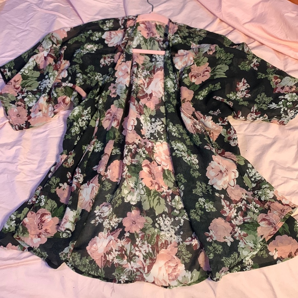 Liberty Love M Kimono